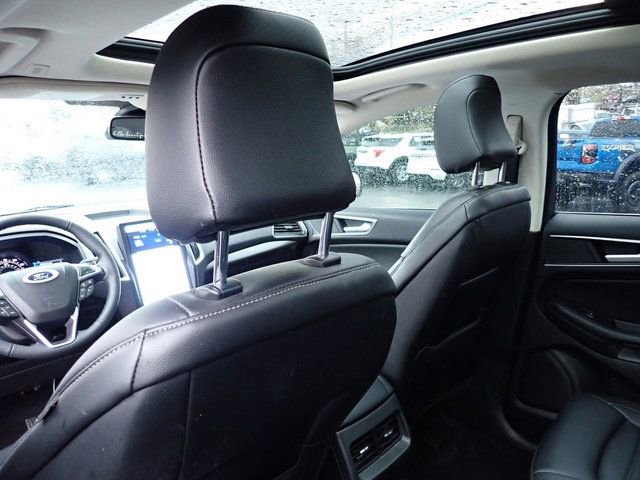 Certified 2024 Ford Edge SEL w/ Convenience Package image 17