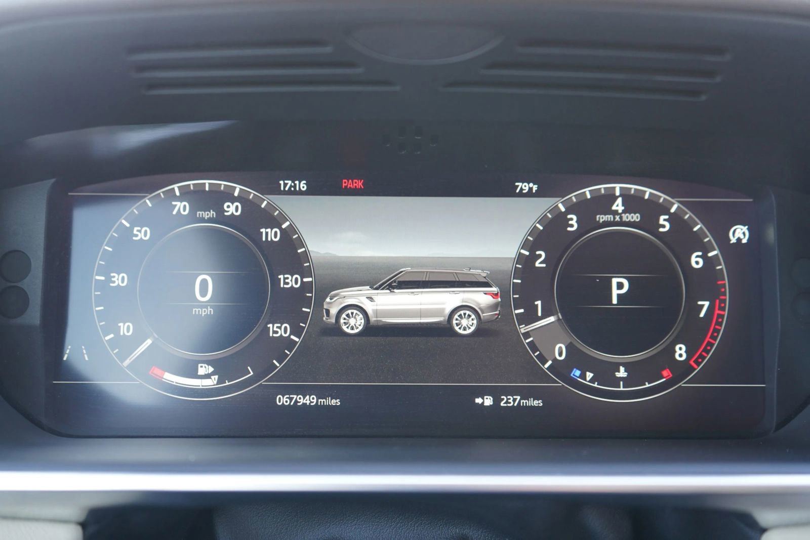 Used 2019 Land Rover Range Rover Sport SE image 8