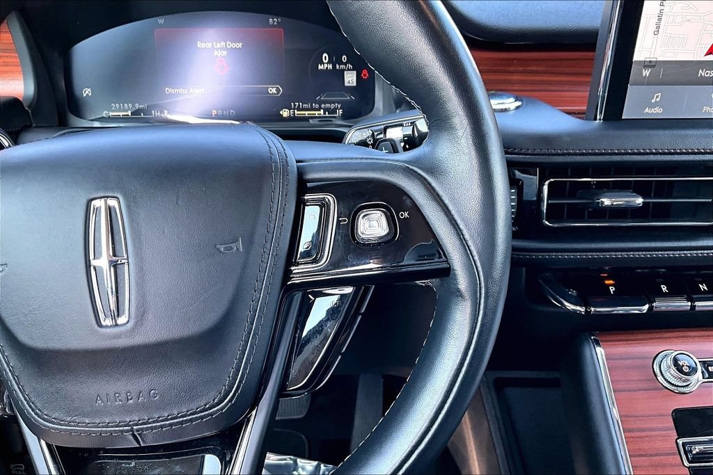 Used 2024 Lincoln Aviator Reserve AWD/4WD image 14