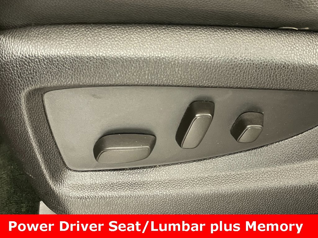 Used 2015 GMC Yukon XL SLT w/ Open Road Package image 14