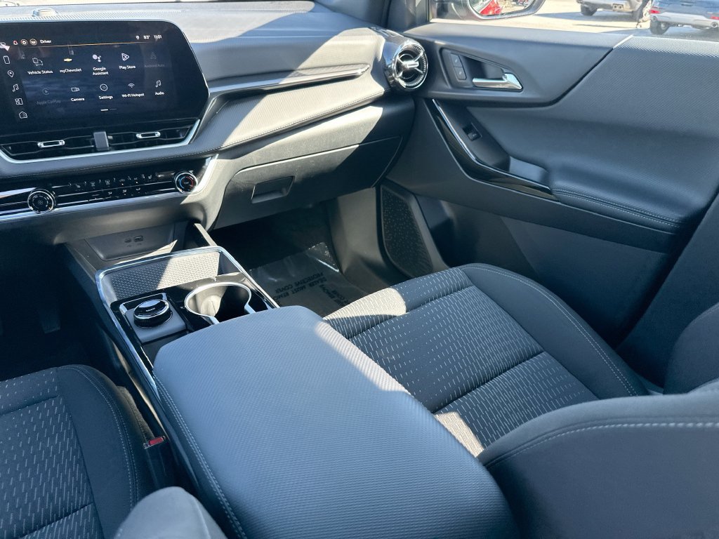 Certified 2026 Chevrolet Equinox LT w/ Safety and Technology Package FWD image 22