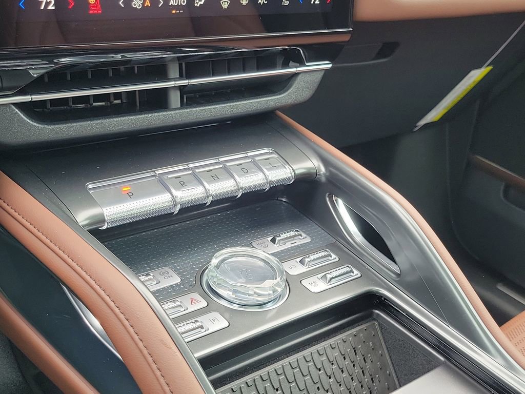 New 2026 Lincoln Nautilus Reserve image 24