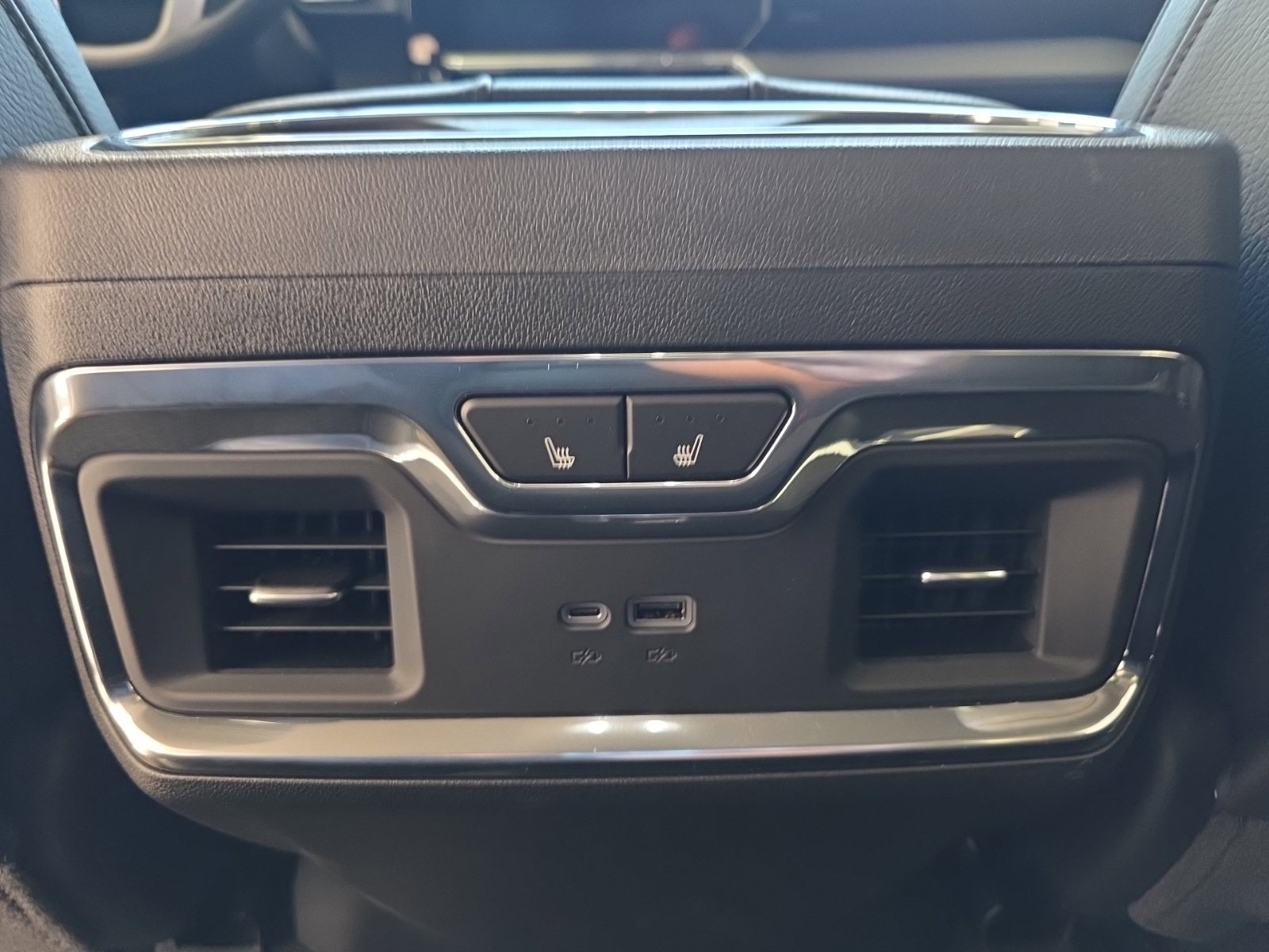 Used 2025 GMC Sierra 1500 Denali image 36