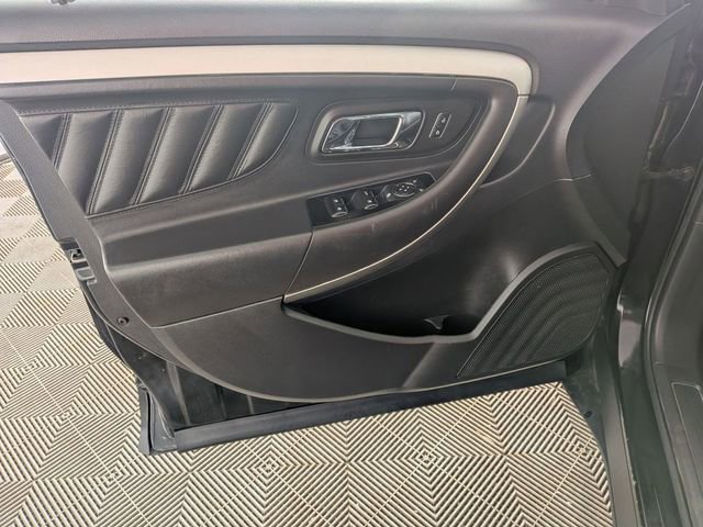 Used 2016 Ford Taurus SEL w/ Equipment Group 201A image 15