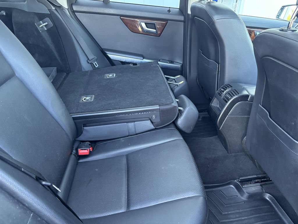Used 2012 Mercedes-Benz GLK 350 4MATIC image 31