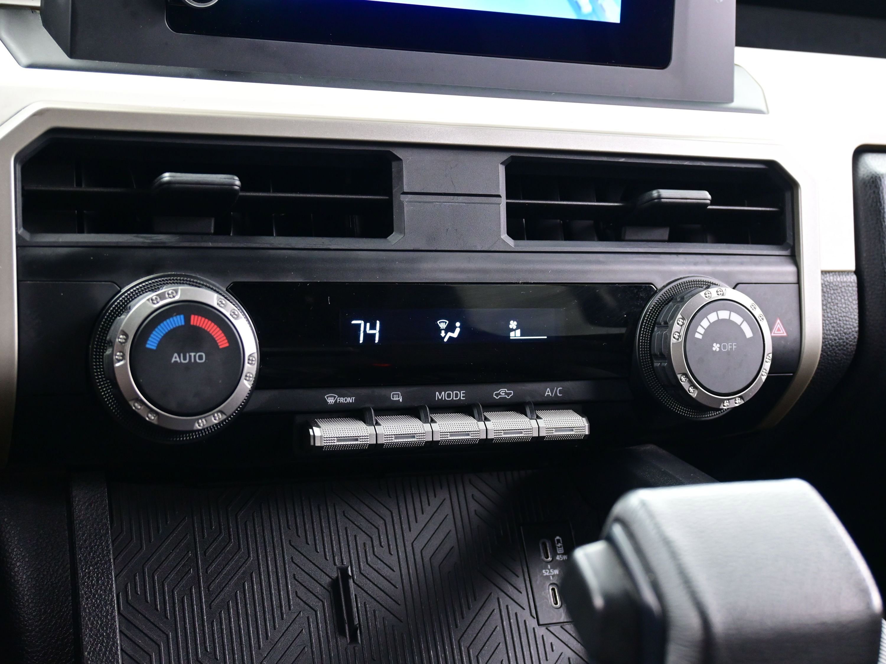 Used 2024 Toyota Tacoma TRD Off-Road image 20