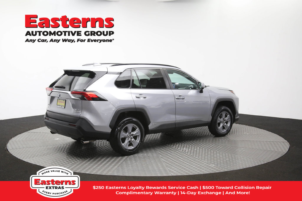 Used 2022 Toyota RAV4 XLE w/ Convenience Package AWD/4WD image 43