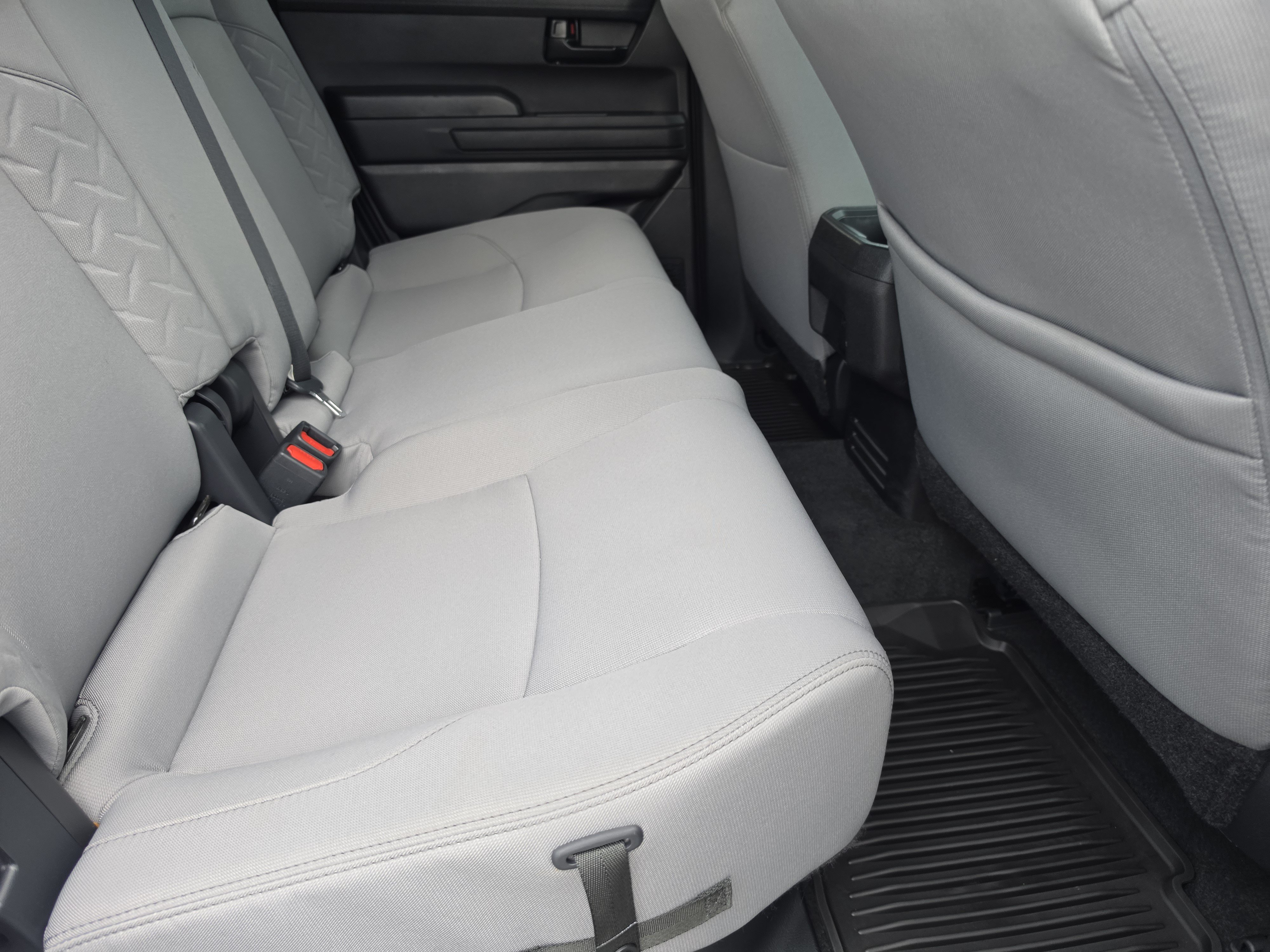 Certified 2025 Toyota Tacoma SR5 AWD/4WD image 11