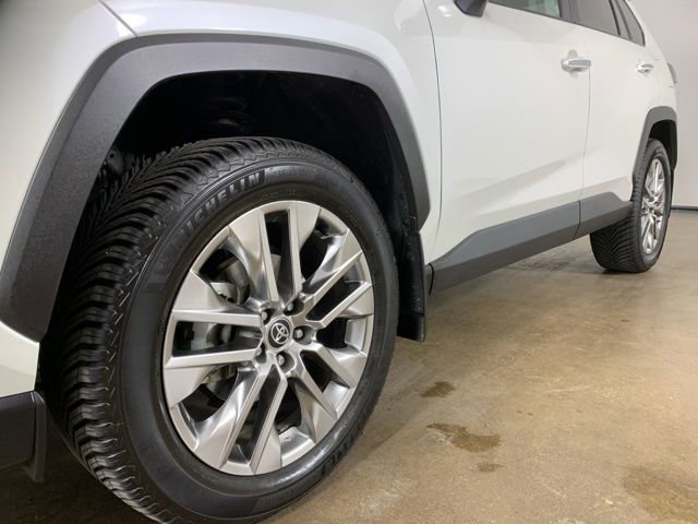 Used 2021 Toyota RAV4 Limited AWD/4WD image 2