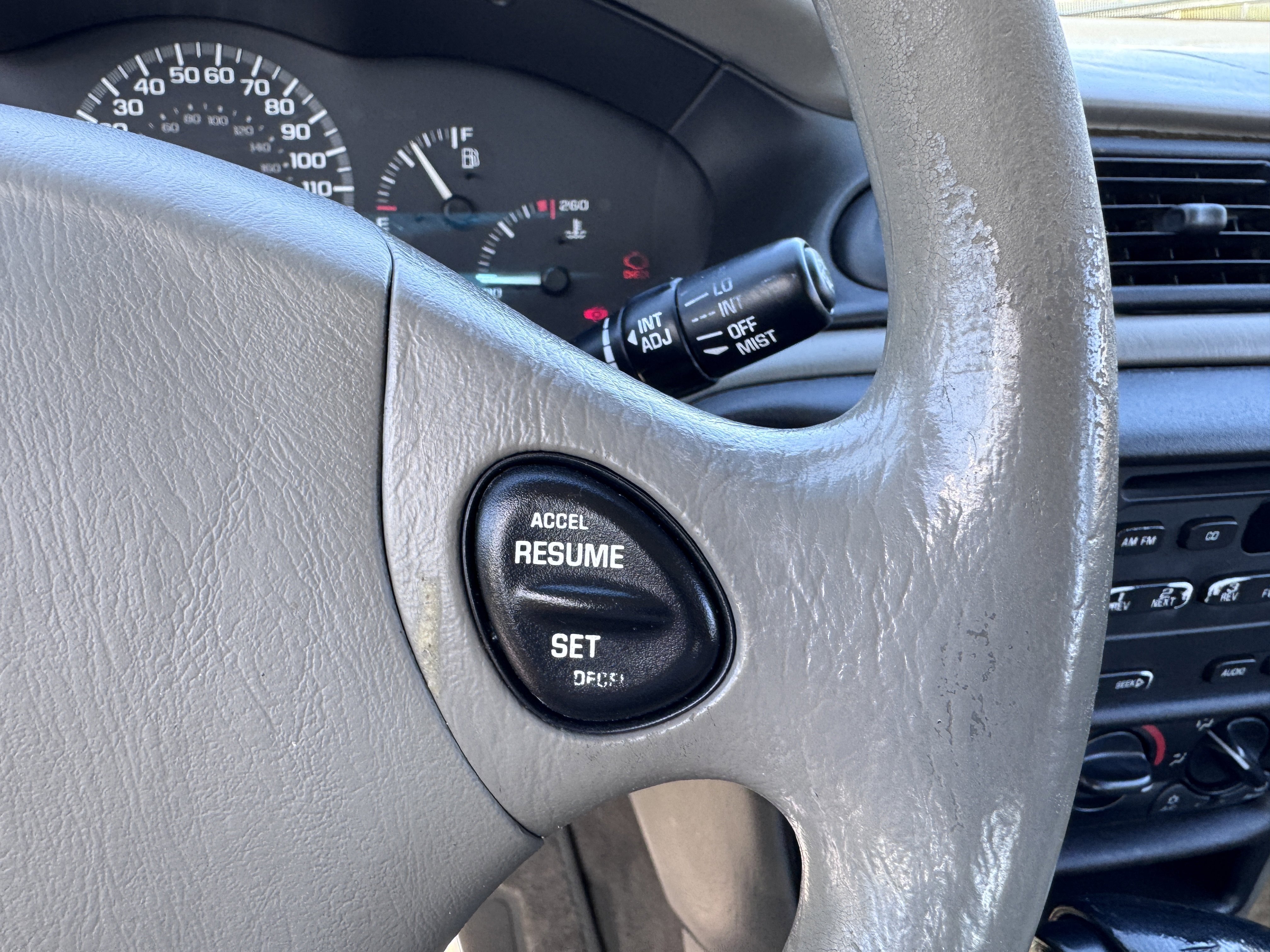 Used 2005 Chevrolet Malibu Classic FWD image 22