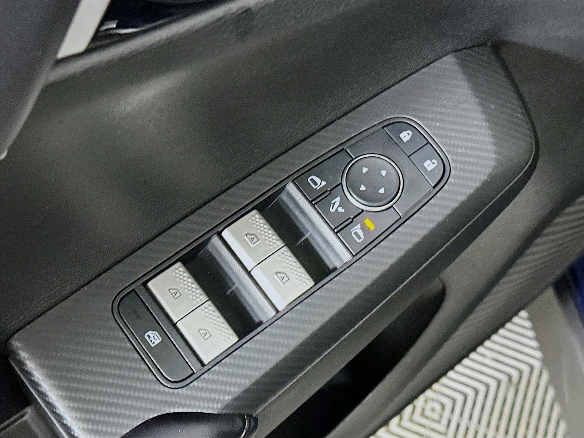 Used 2024 Mitsubishi Outlander SE AWD/4WD image 15