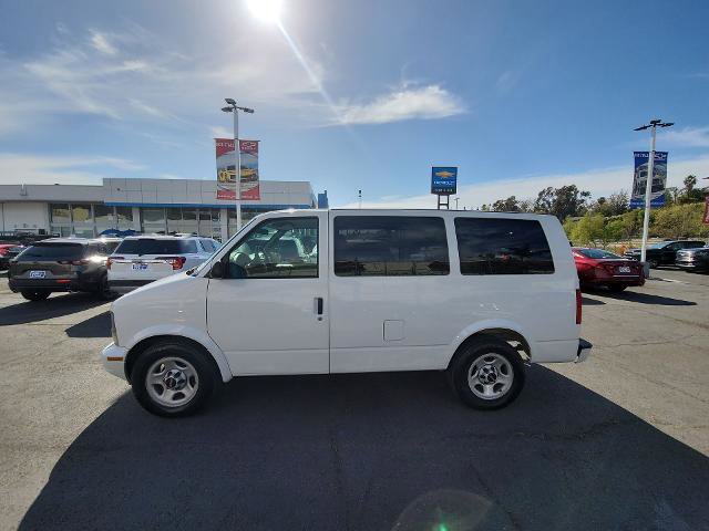 Used 2005 GMC Safari Passenger RWD image 5