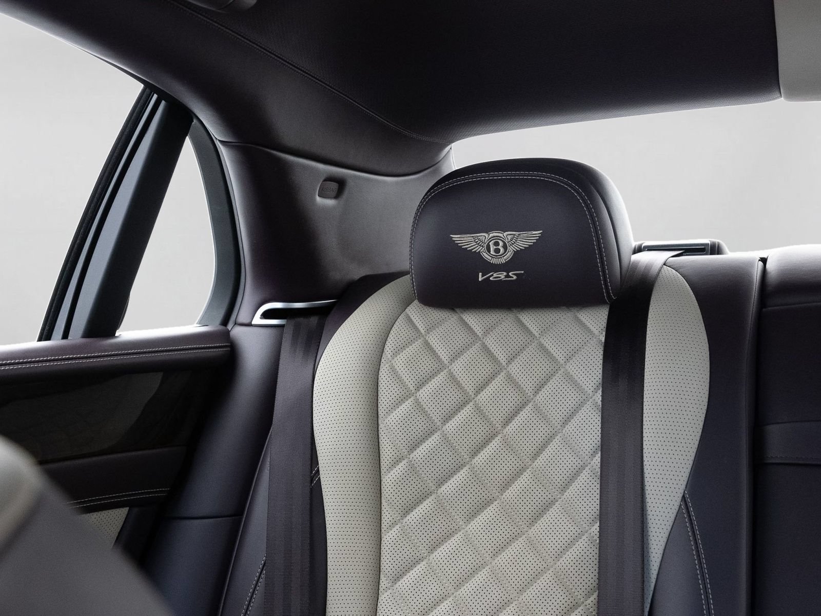 Used 2017 Bentley Flying Spur S V8 AWD/4WD image 18