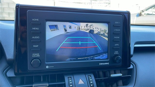 Used 2022 Toyota RAV4 XLE Premium image 20