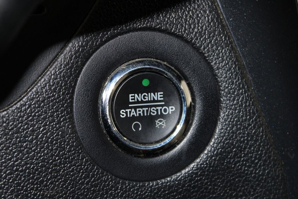 Used 2019 Ford Explorer XLT w/ Equipment Group 202A image 42