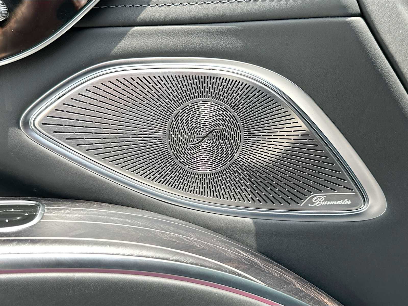 Certified 2024 Mercedes-Benz Maybach EQS 680 4MATIC image 19