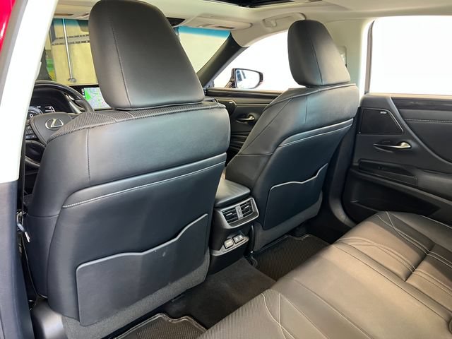Used 2021 Lexus ES 300h w/ Accessory Package FWD image 41
