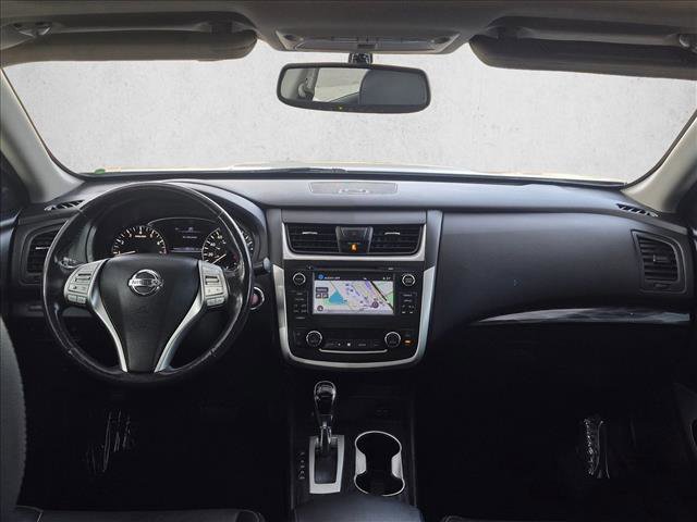 Used 2016 Nissan Altima 2.5 SL w/ 2.5 Technology Package image 19