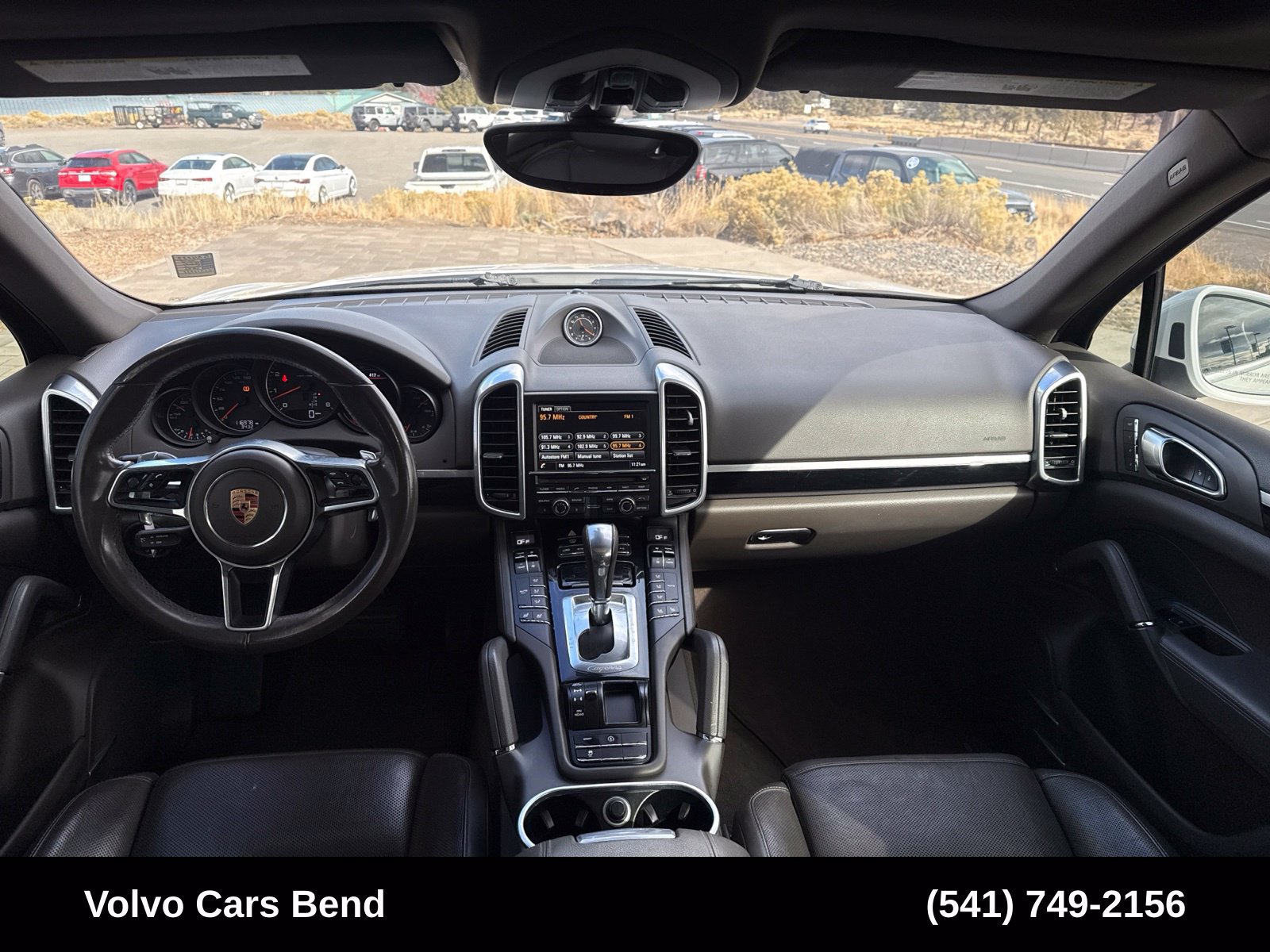 Used 2016 Porsche Cayenne AWD/4WD image 10