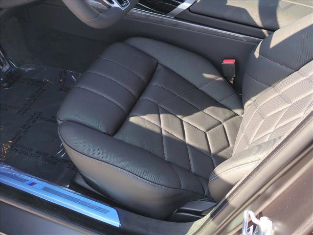 New 2026 BMW 740i RWD image 4