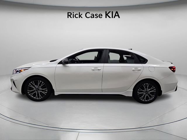 Used 2023 Kia Forte GT-Line w/ GT-Line Premium Package image 3