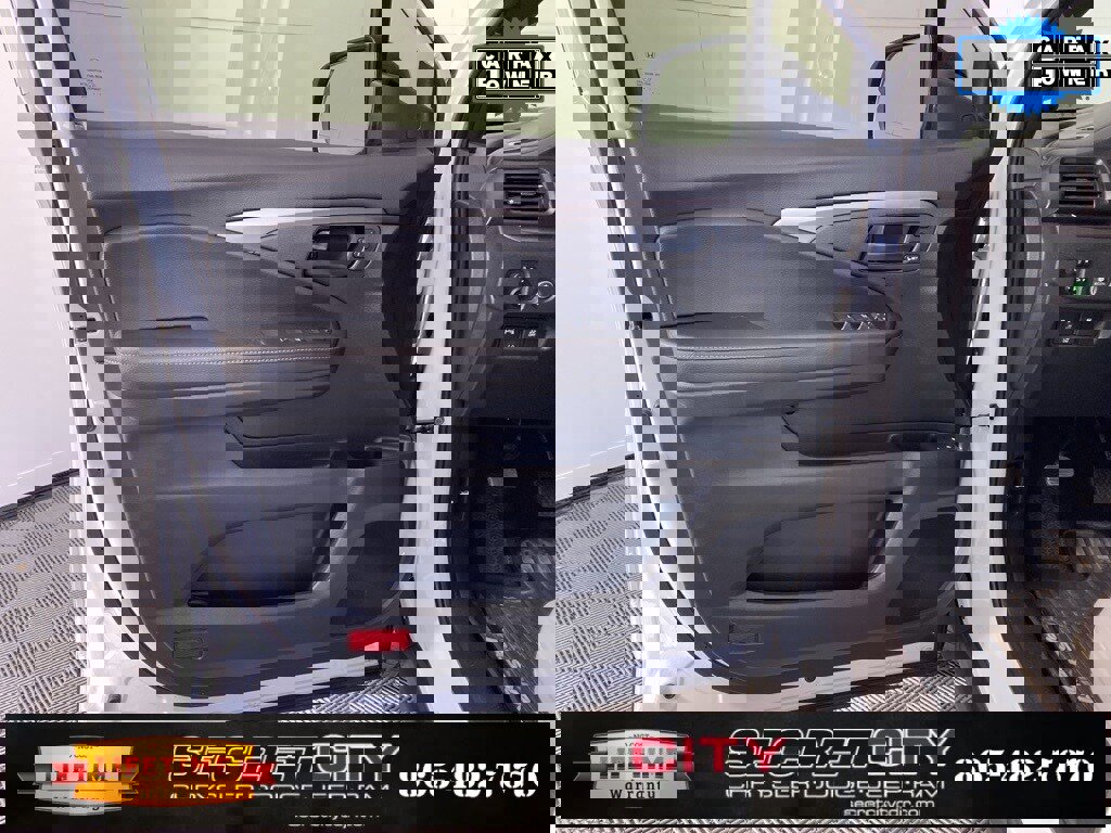 Used 2023 Honda Passport EX-L image 12