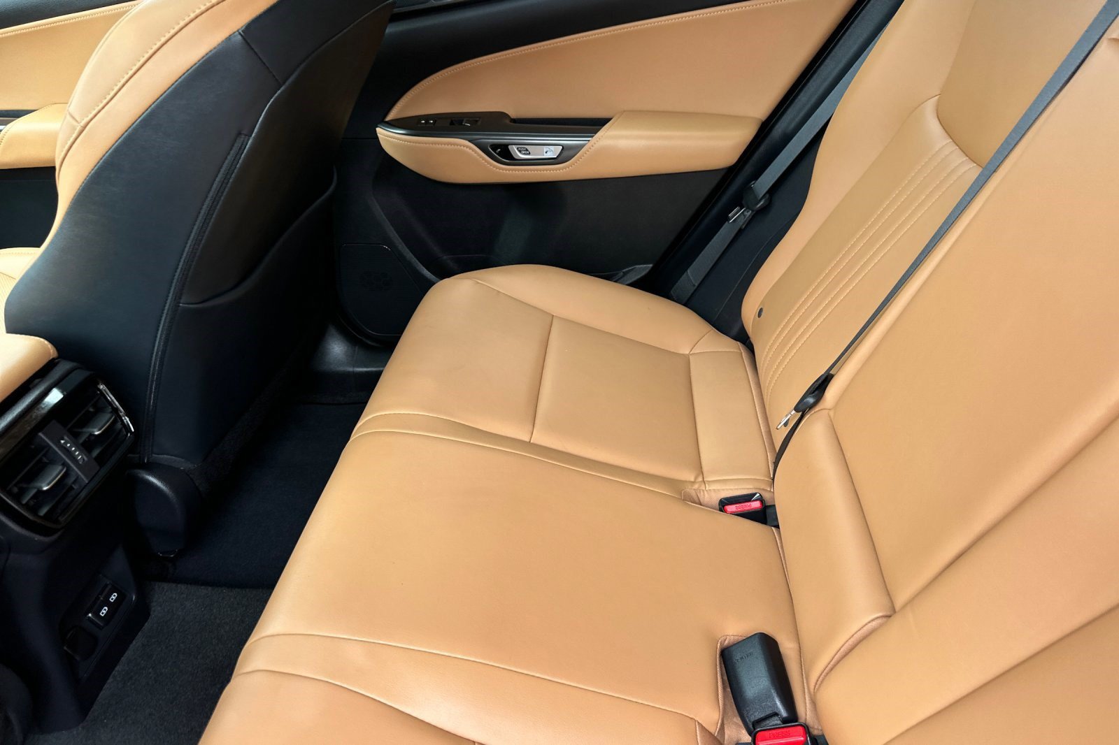 Used 2024 Lexus NX 350 AWD image 26