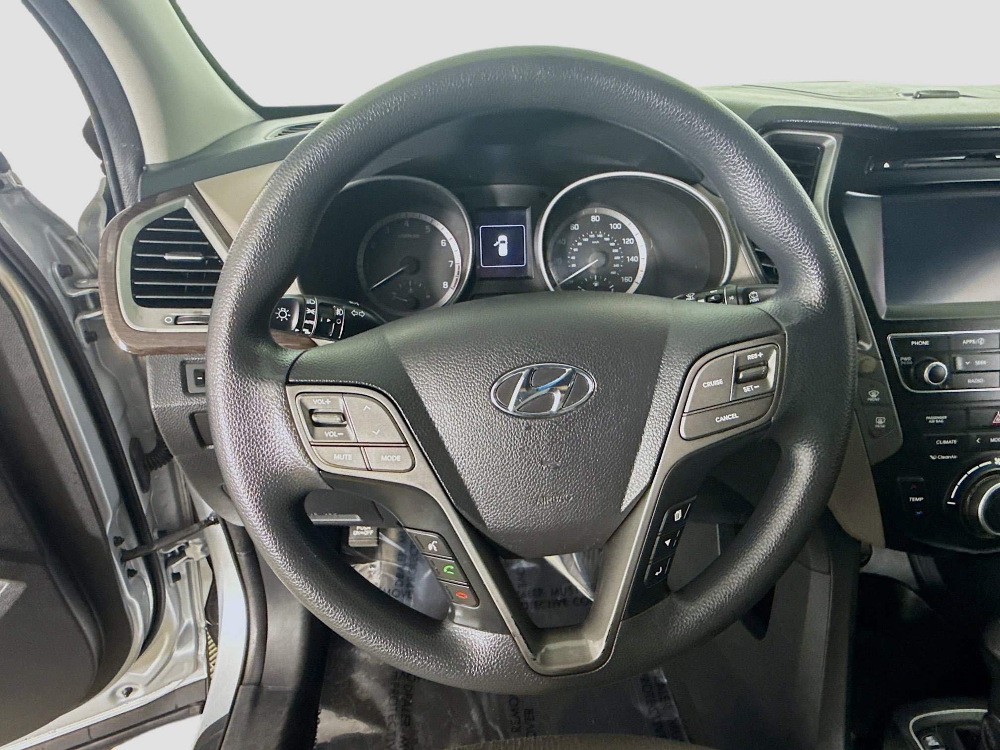 Used 2018 Hyundai Santa Fe Sport w/ 2.4L Value Package 02 FWD image 13