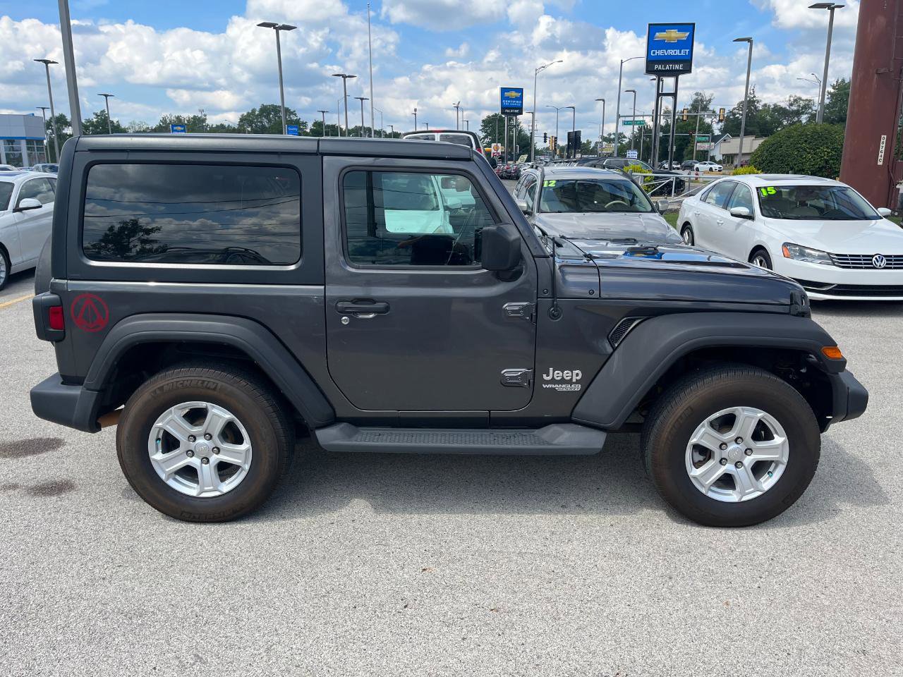 Used 2018 Jeep Wrangler Sport AWD/4WD image 6