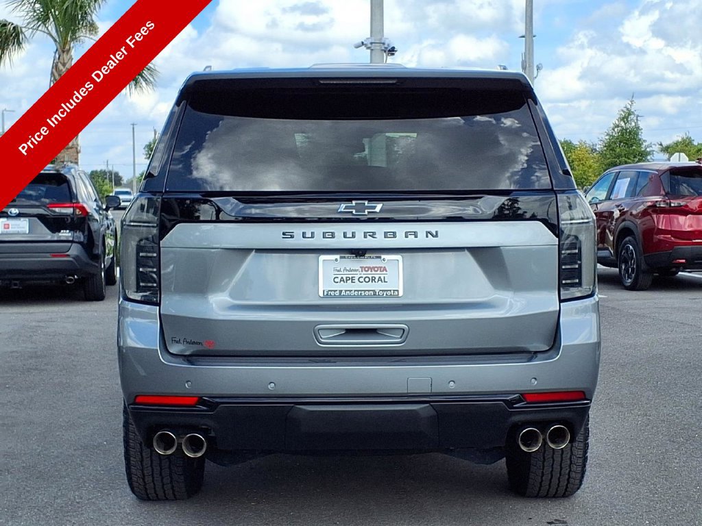 Used 2026 Chevrolet Suburban Z71 w/ Comfort Package AWD/4WD image 7