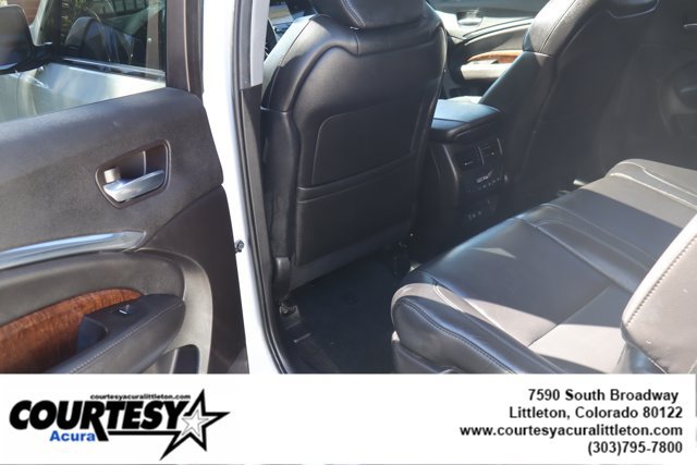 Used 2017 Acura MDX w/ Technology Package AWD/4WD image 27