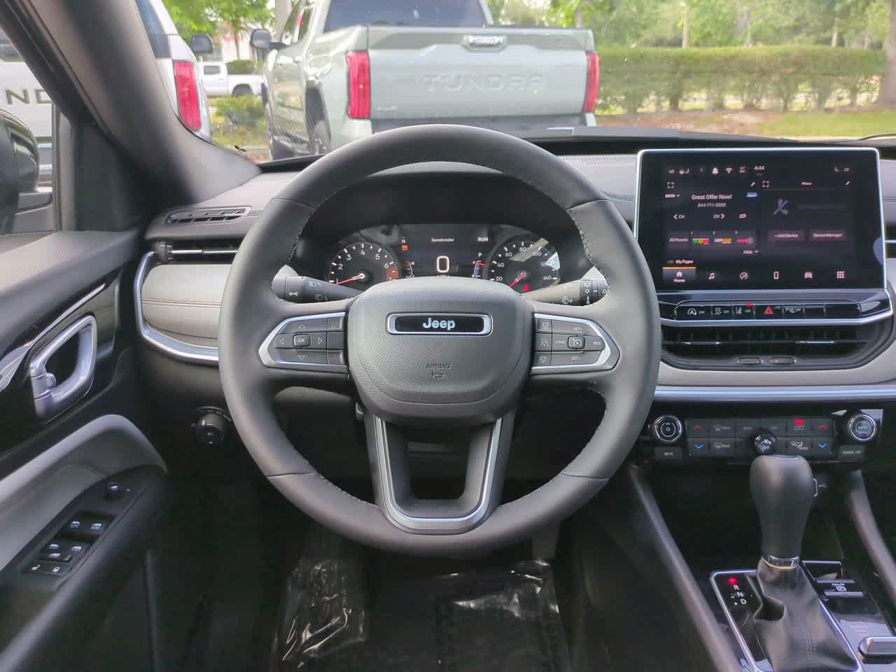 Used 2026 Jeep Compass Limited AWD/4WD image 15