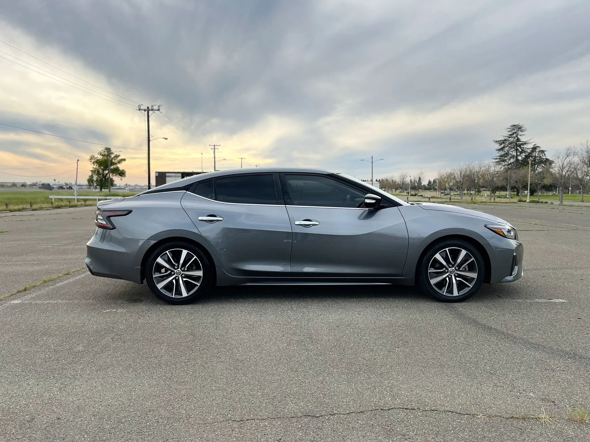 Used 2020 Nissan Maxima 3.5 SL w/ Floor Mat Group FWD image 4