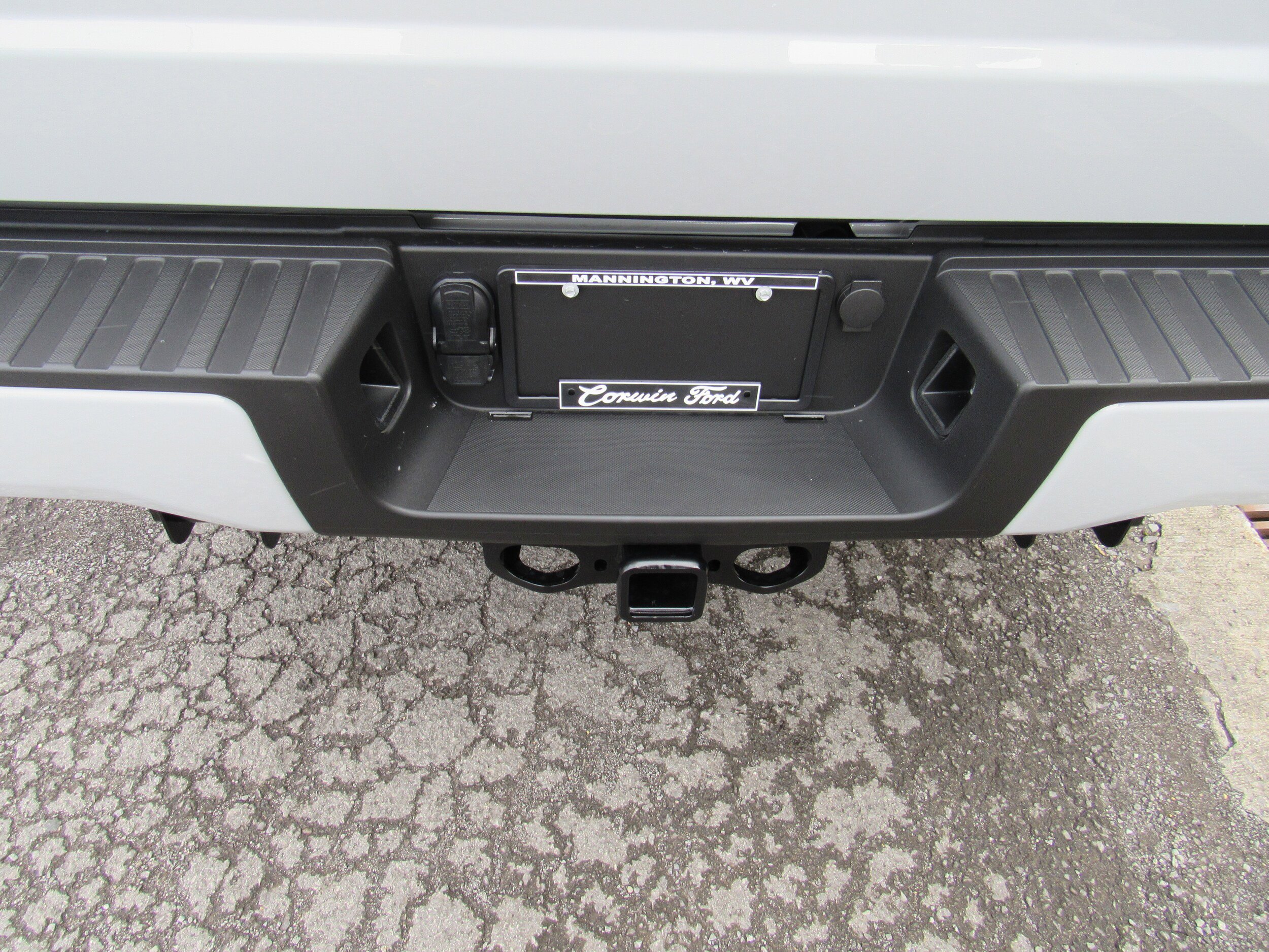 New 2026 Ford F250 XL w/ STX Appearance Package AWD/4WD image 16
