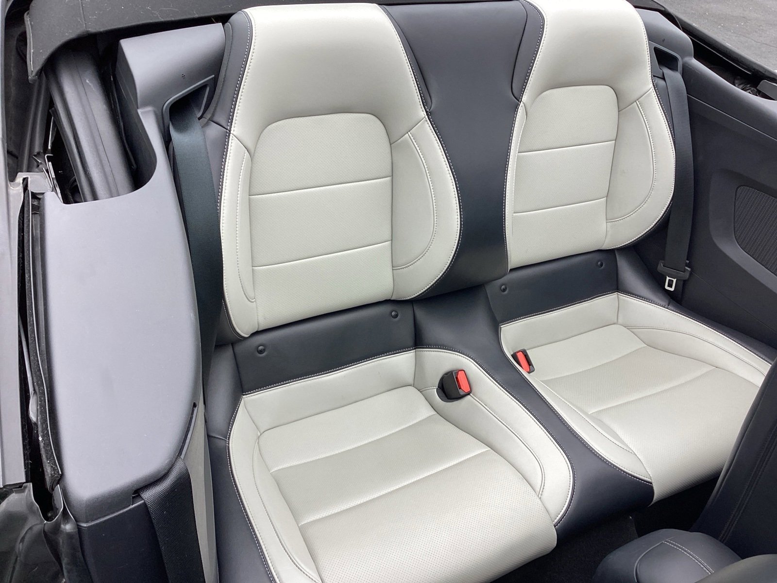 Used 2024 Ford Mustang Premium image 24