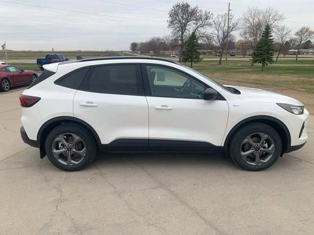 New 2025 Ford Escape ST-Line w/ Tech Pack #1 image 7