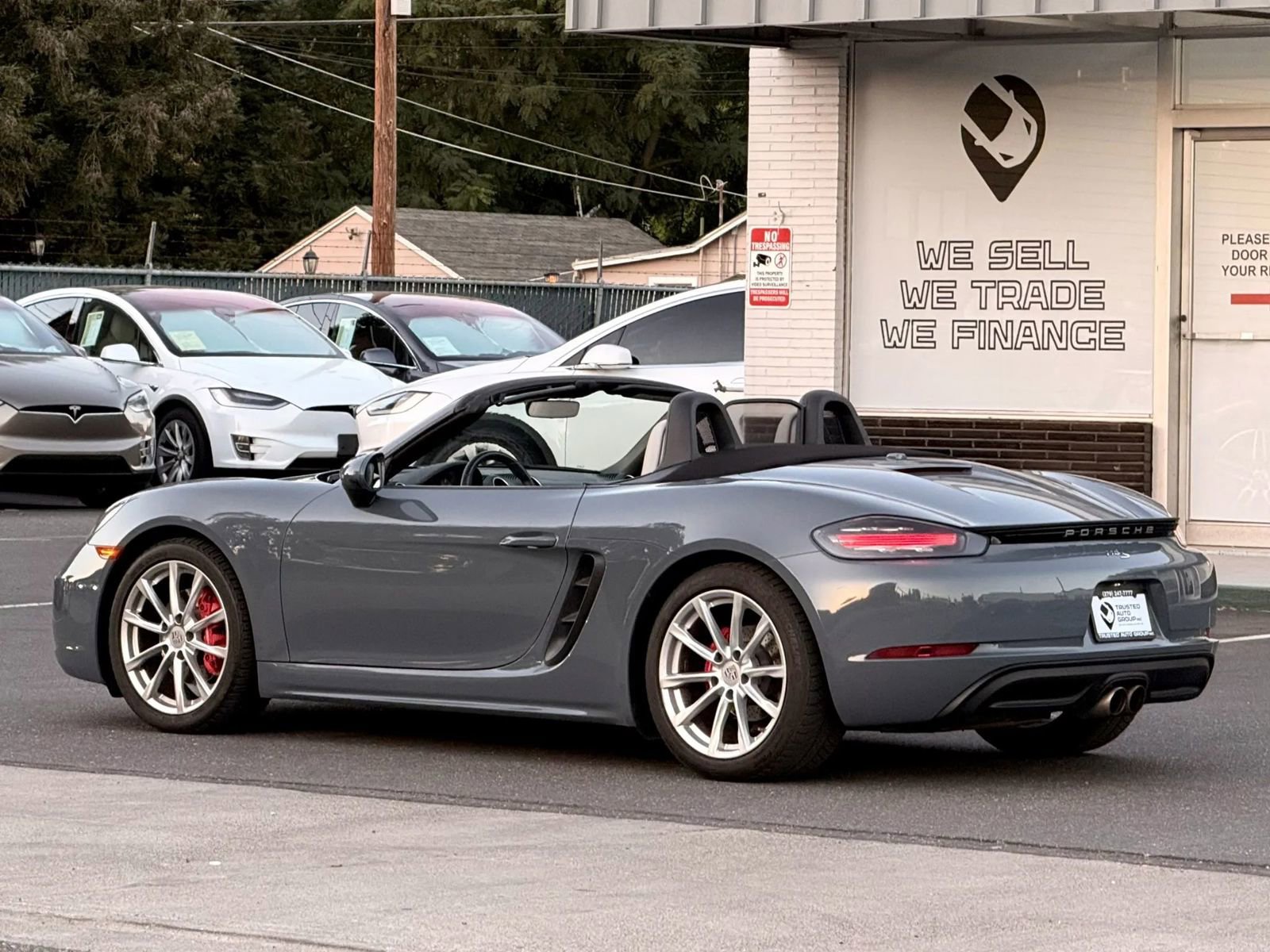 Used 2017 Porsche 718 Boxster S RWD image 7