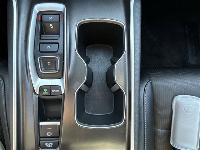 Used 2022 Honda Accord Sport image 16