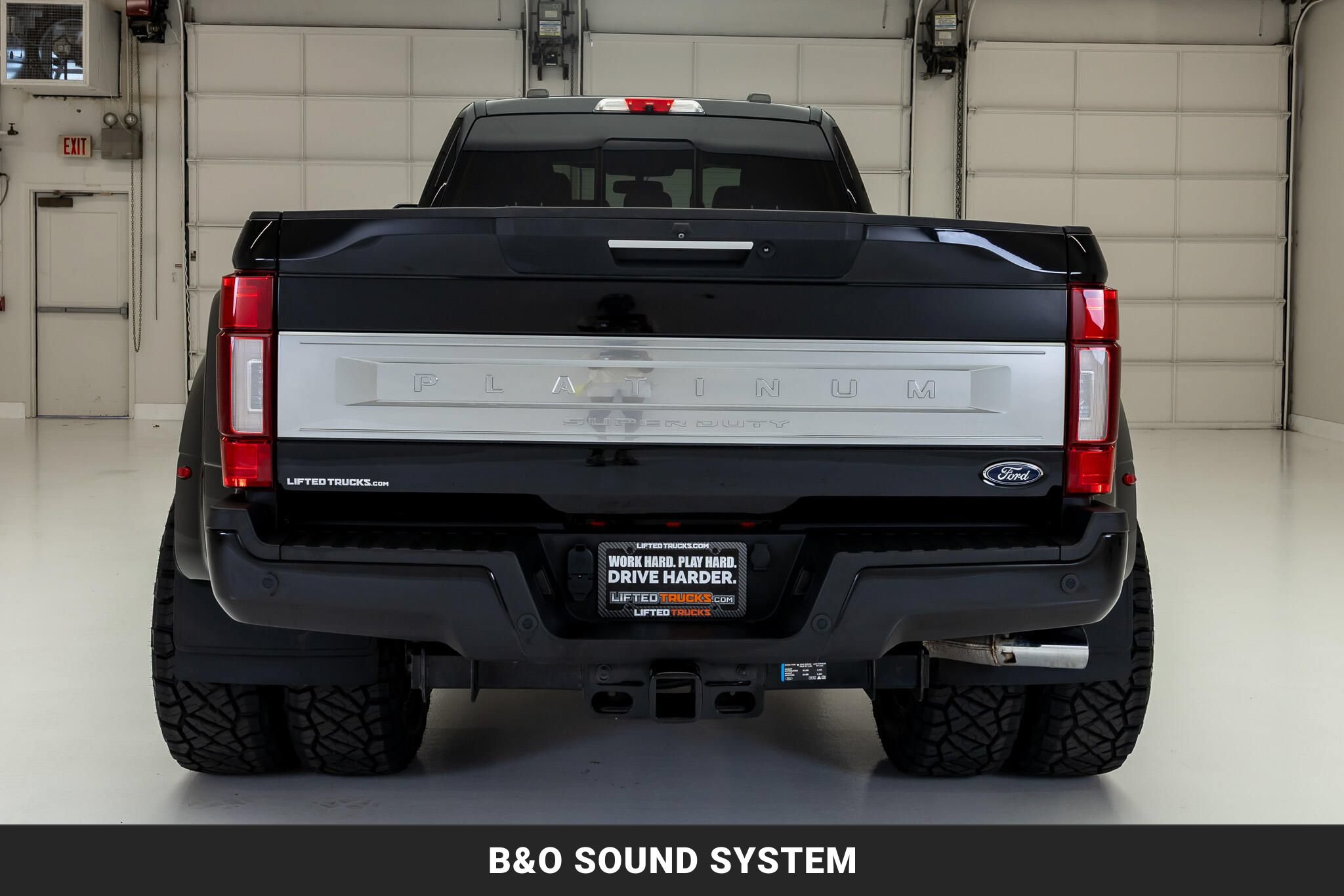 Used 2022 Ford F450 Platinum w/ FX4 Off-Road Package AWD/4WD image 8