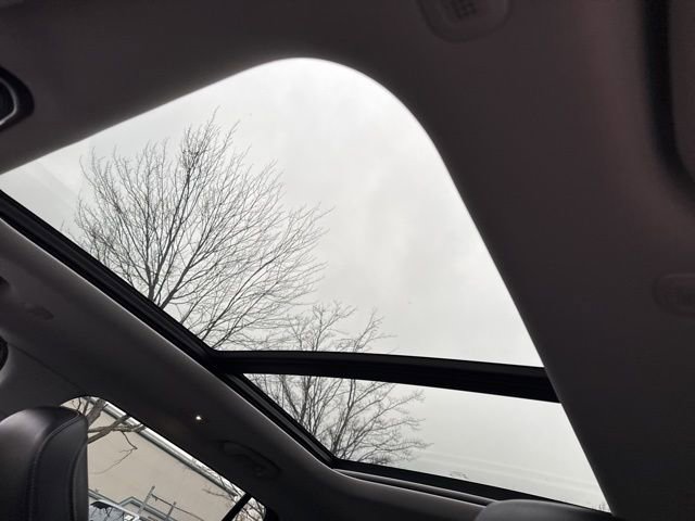 Used 2022 Jeep Grand Cherokee L Limited image 5