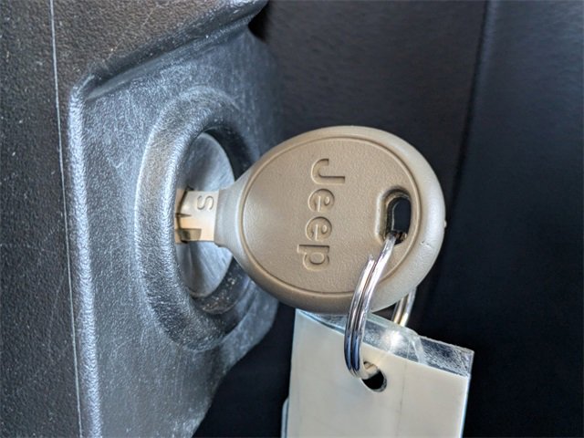 Used 2017 Jeep Wrangler Sport image 32