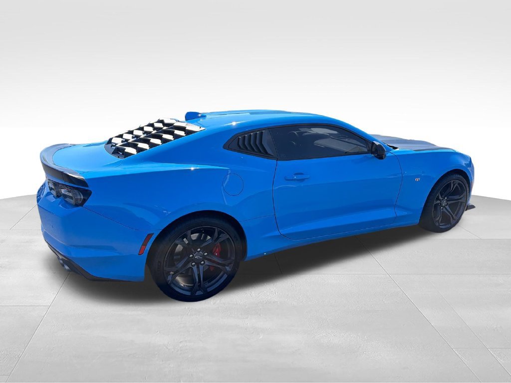 Used 2023 Chevrolet Camaro SS RWD image 5