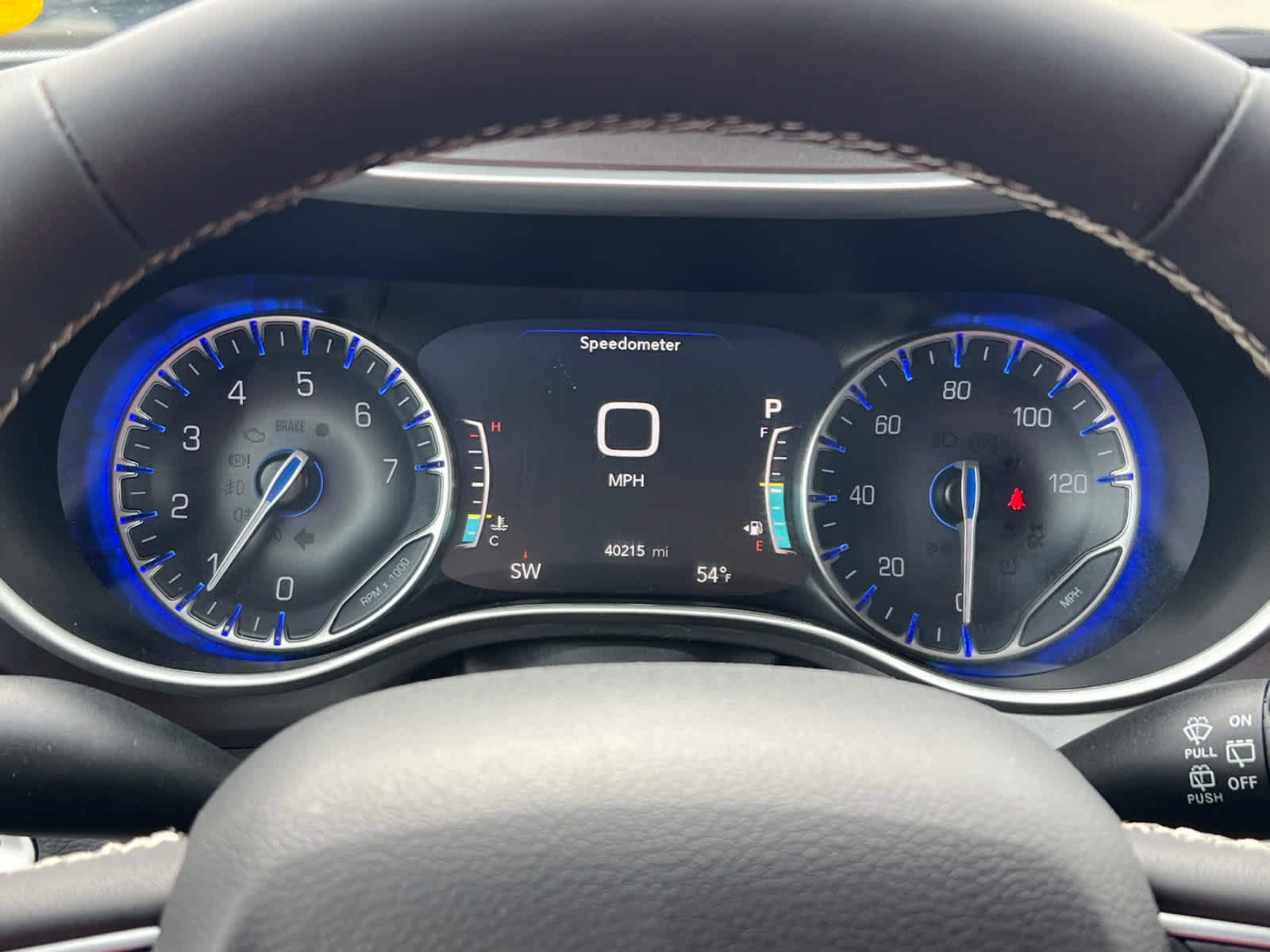 Used 2024 Chrysler Pacifica Touring-L FWD image 17