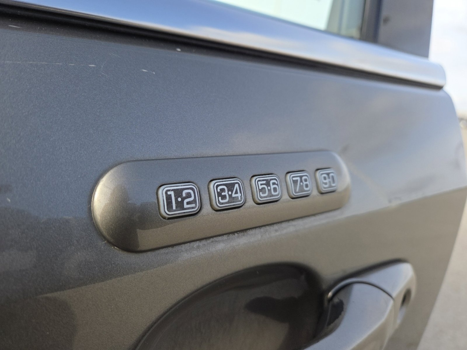 Used 2012 Ford Edge Limited image 7