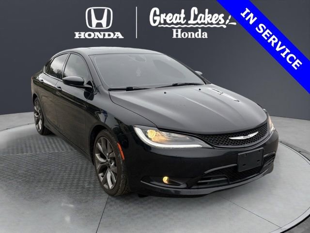 Used 2016 Chrysler 200 S w/ Navigation & Sound Group I FWD image 1