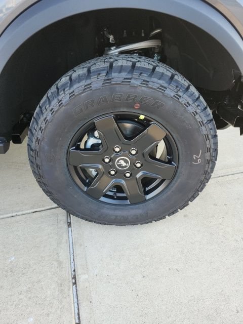 New 2025 Ford Bronco Big Bend w/ Black Diamond Package AWD/4WD image 10