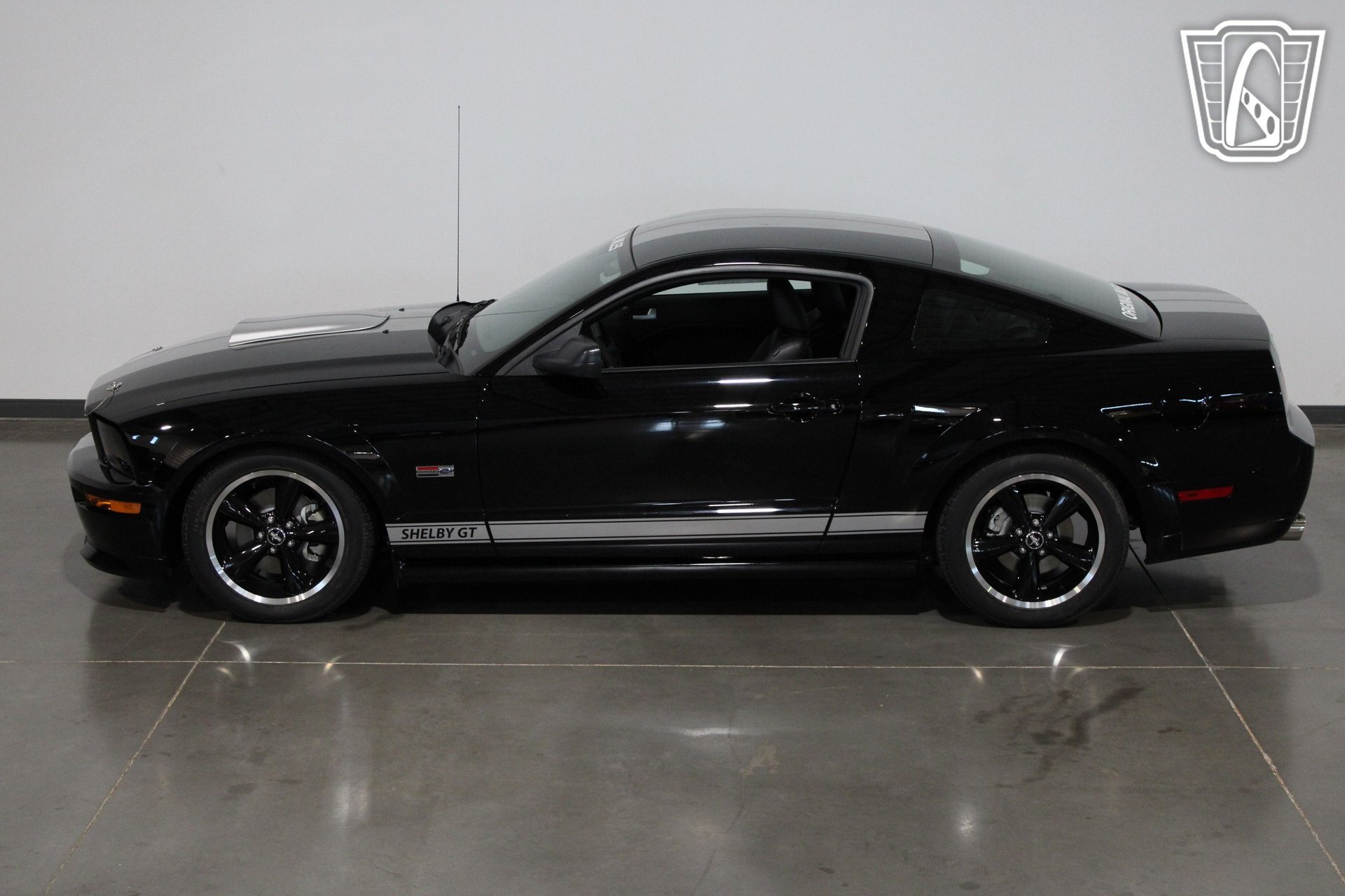 Used 2007 Ford Mustang GT RWD image 10