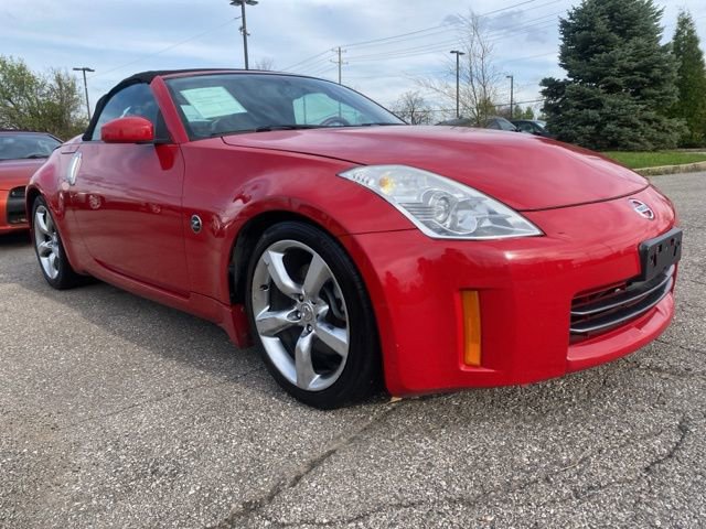 Used 2007 Nissan 350Z Enthusiast RWD image 1