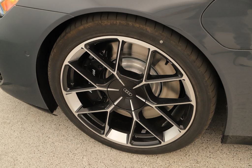 New 2026 Audi RS e-tron GT performance AWD/4WD image 36