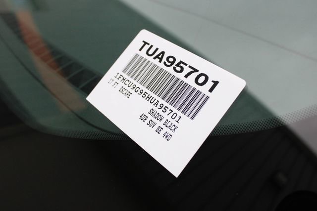 Used 2017 Ford Escape SE image 39